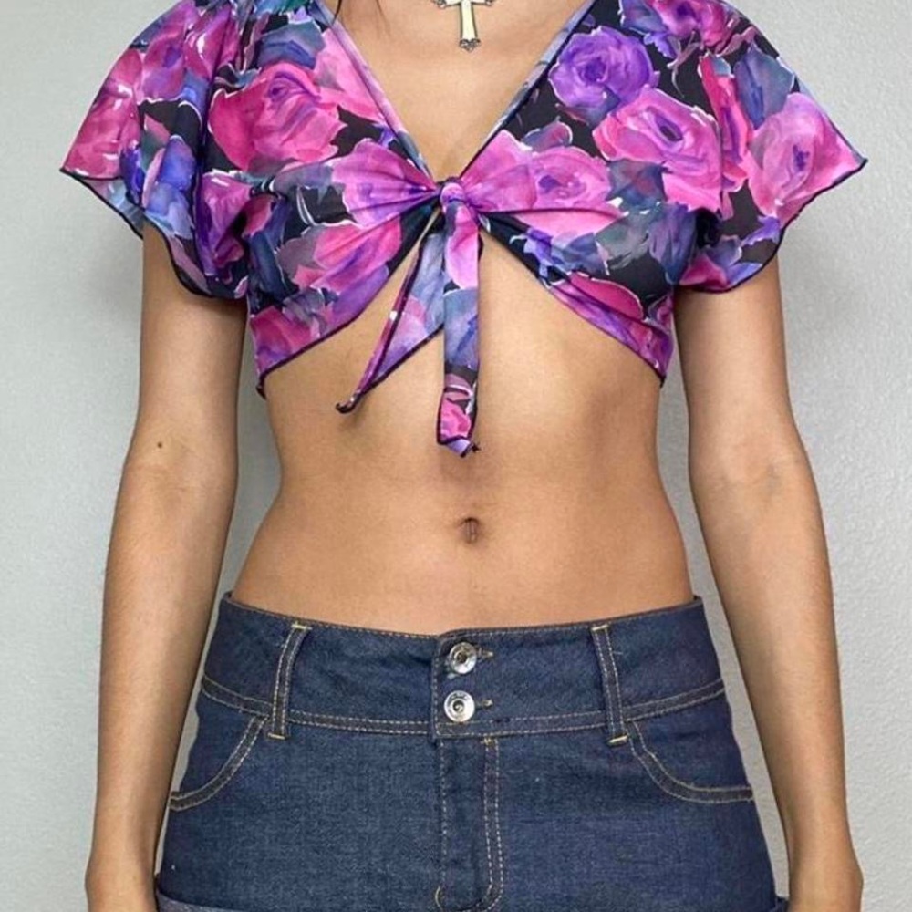 Floral Tie-Front Crop Top